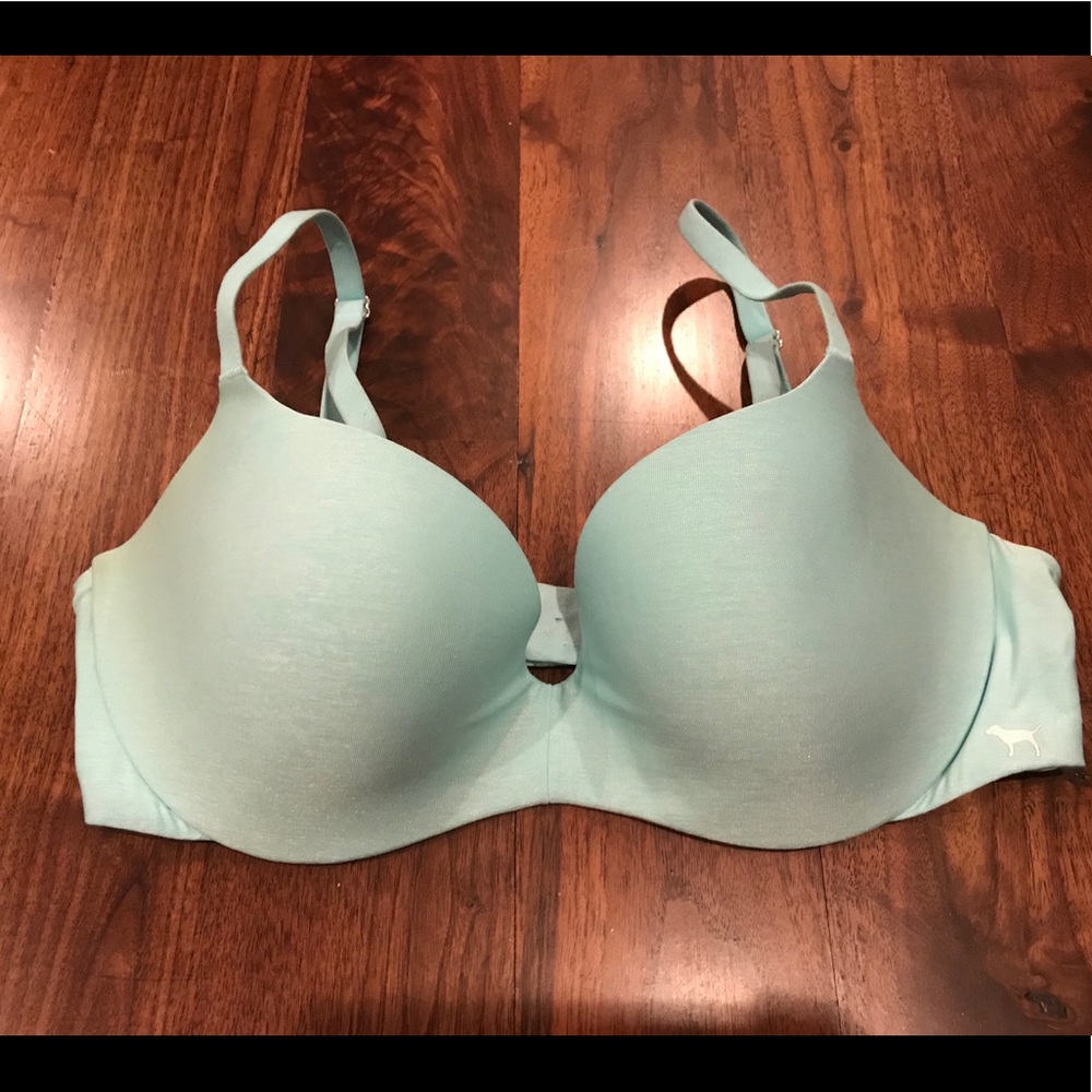 Victoria Secrets PINK Baby Blue Bra light lift